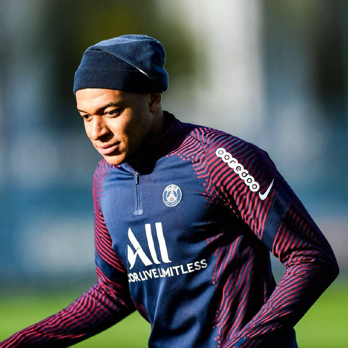 包含今晨布鲁克林篮网备战法甲，主帅复盘细节曝光，管理层满意，赛程密集仍需轮换的词条-lol